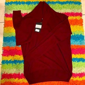 Maceoo red sweater shawl size 4 L lightweight long sleeve men’s shirt NWT Paris